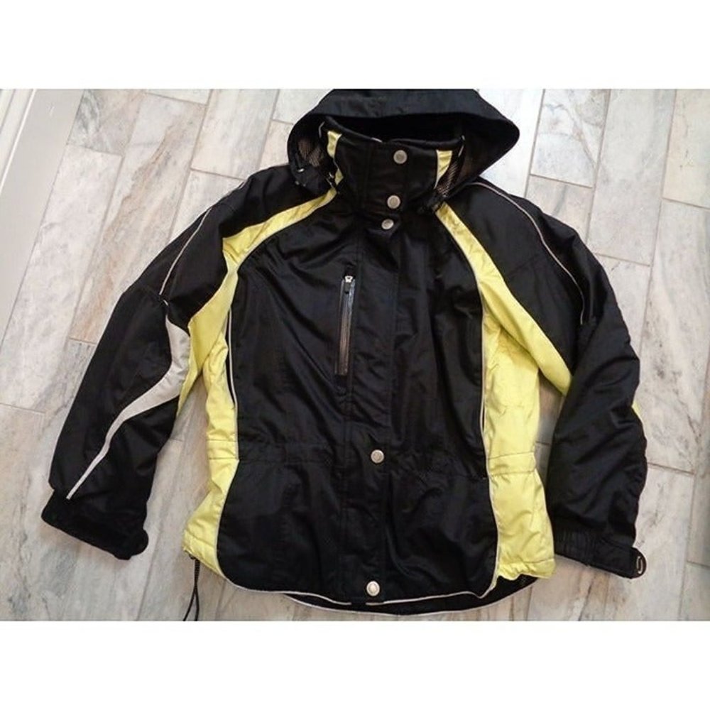 Obermeyer women's size 10 (petite) black waterproof Ridgeline ski snowboard coat